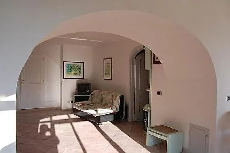 Sleeps 2 Pool Air Con Villa Ravello